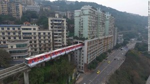 01-china-monorail-apartment-restricted-exlarge-169.jpg