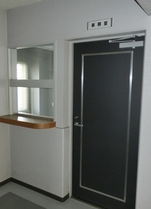 063-thumbnail2.jpg