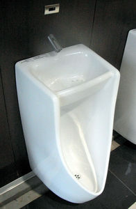 8ab81644.jpg